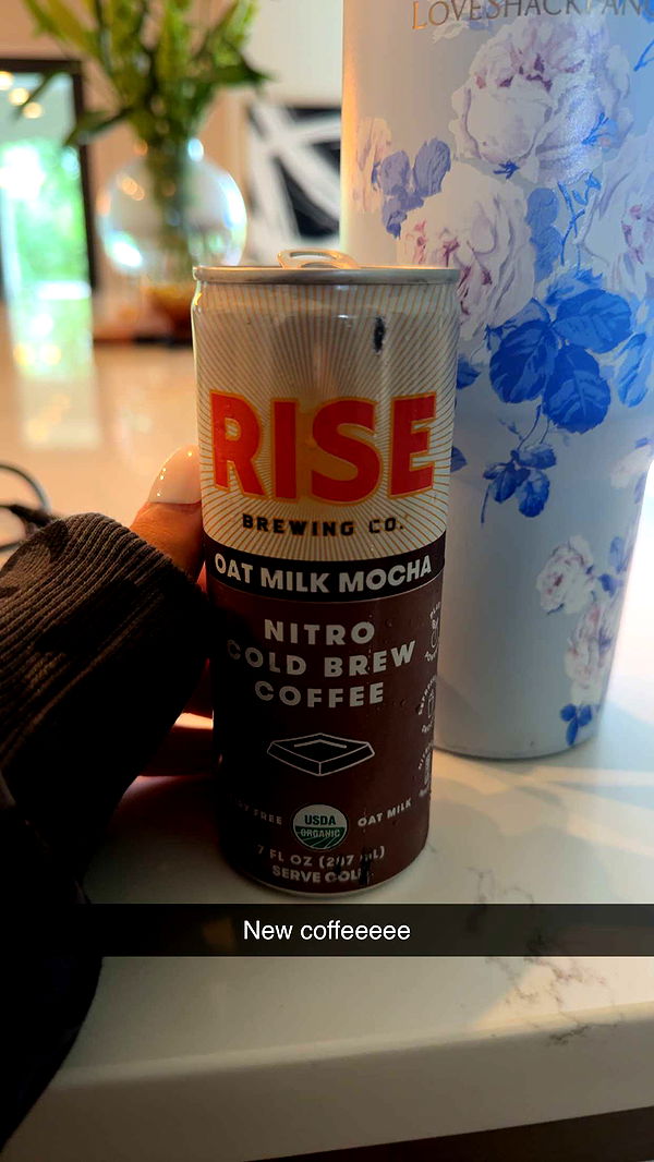 mia_sweitz image ~ Altpins