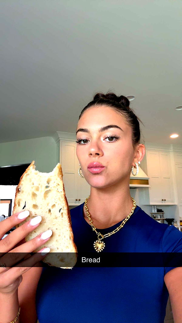 mia_sweitz image ~ Altpins