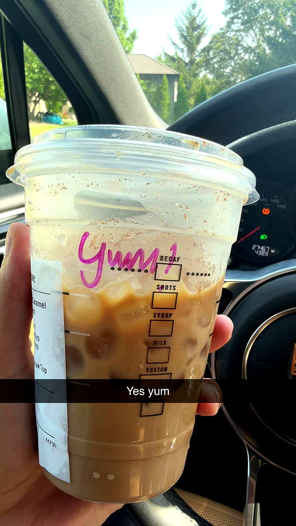 mia_sweitz image ~ Altpins