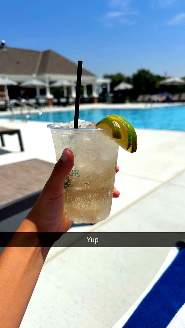 mia_sweitz image ~ Altpins