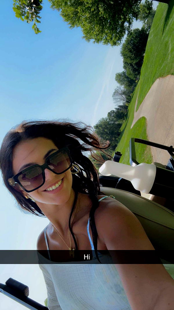 mia_sweitz image ~ Altpins