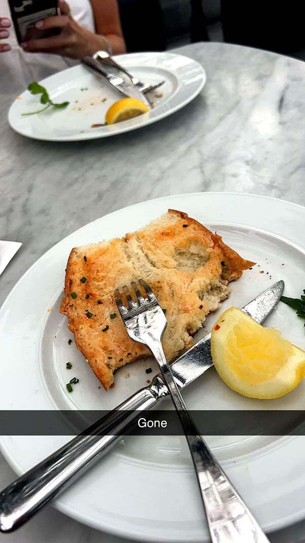 mia_sweitz image ~ Altpins