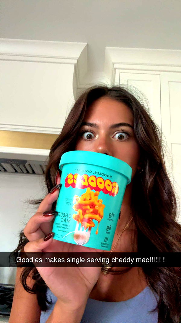 mia_sweitz image ~ Altpins