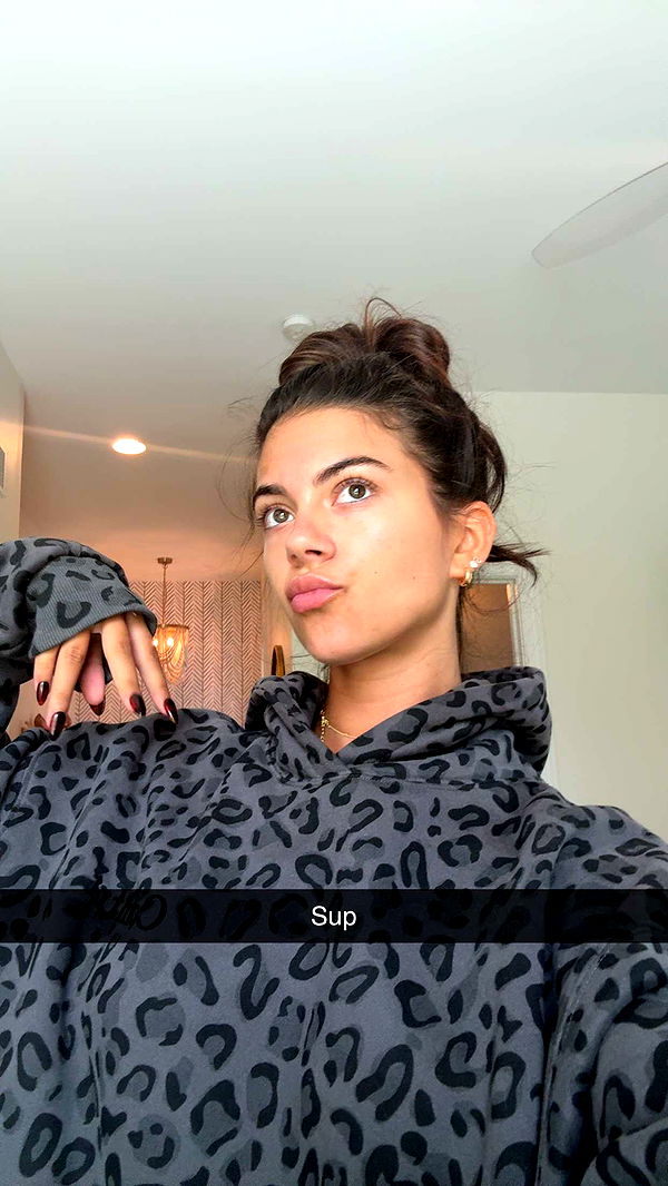 mia_sweitz image ~ Altpins