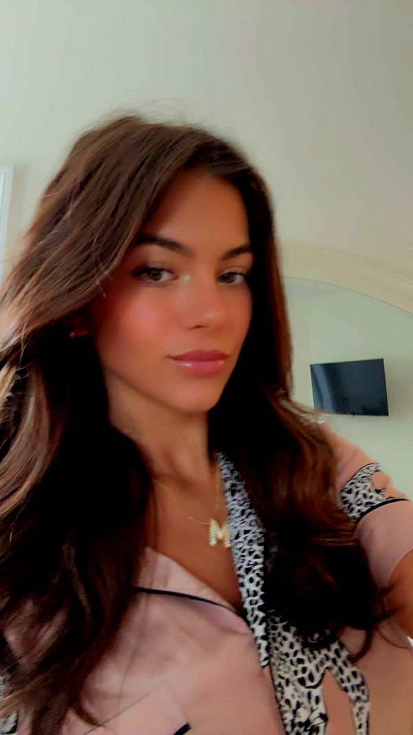 mia_sweitz image ~ Altpins