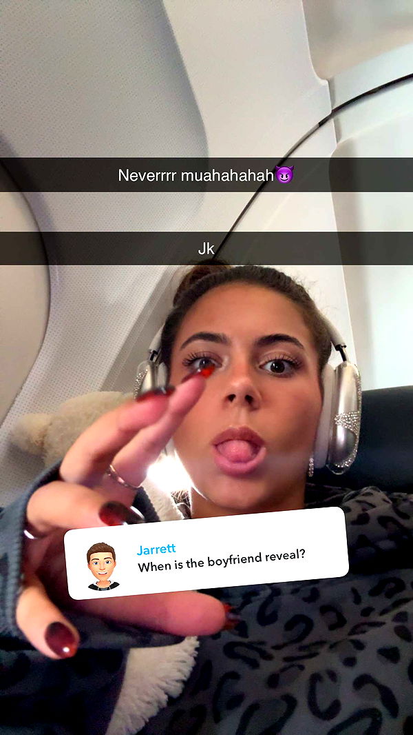 mia_sweitz image ~ Altpins