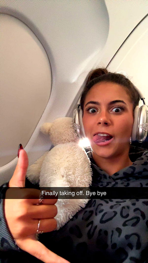 mia_sweitz image ~ Altpins