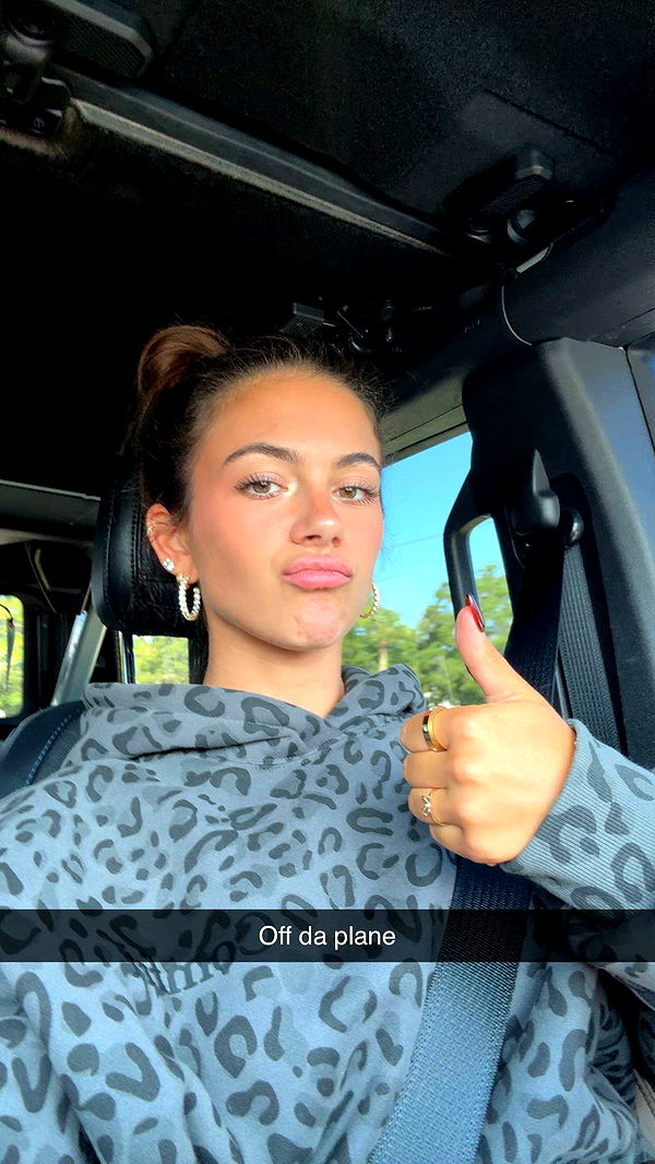 mia_sweitz image ~ Altpins