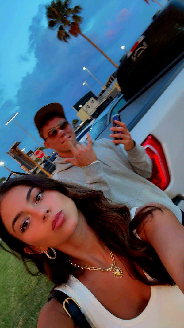 mia_sweitz image ~ Altpins