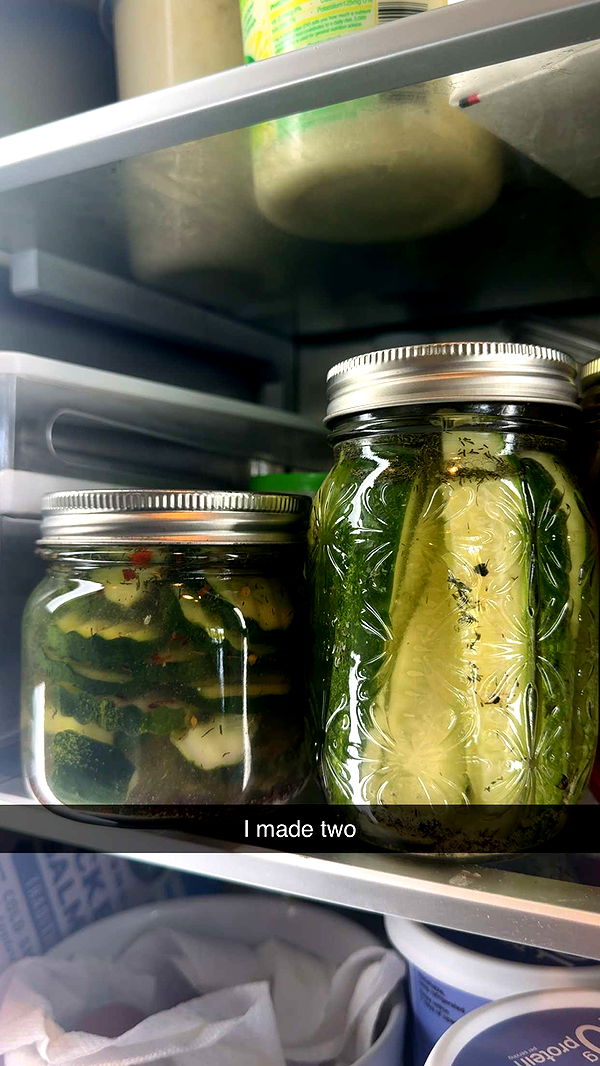 mia_sweitz image ~ Altpins