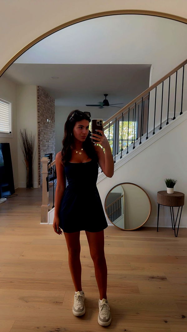 mia_sweitz image ~ Altpins