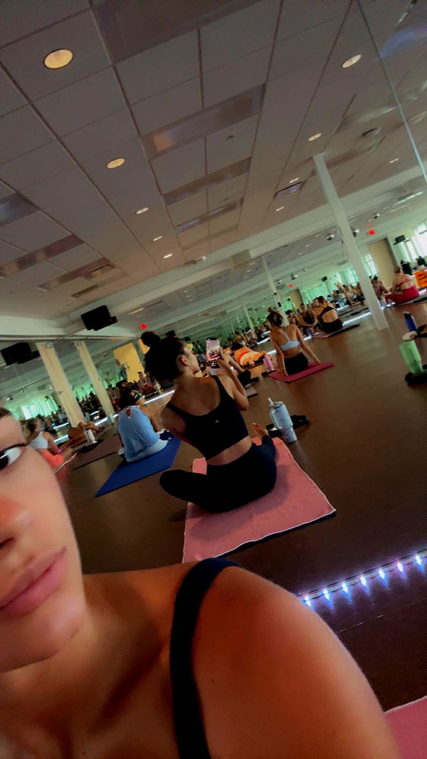 mia_sweitz image ~ Altpins