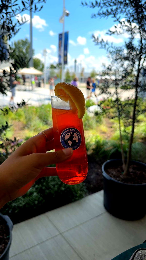 mia_sweitz image ~ Altpins