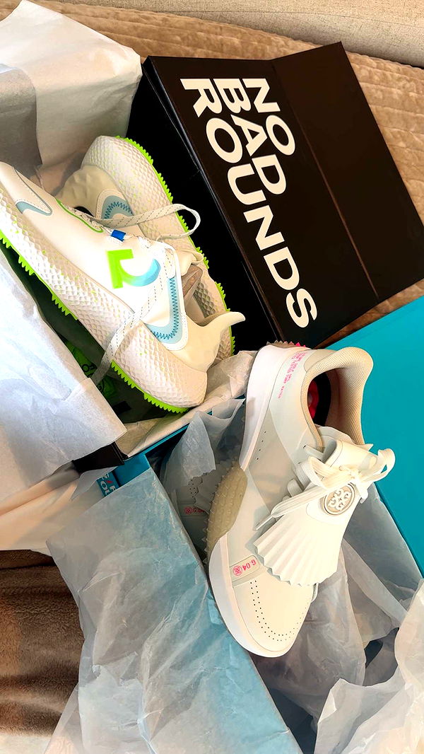 mia_sweitz image ~ Altpins