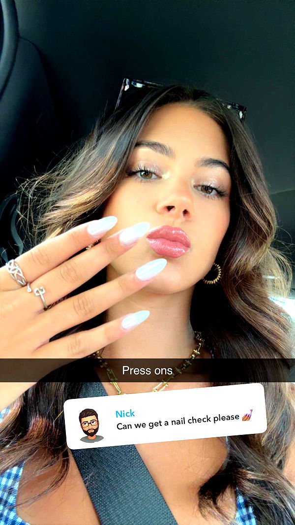 mia_sweitz image ~ Altpins