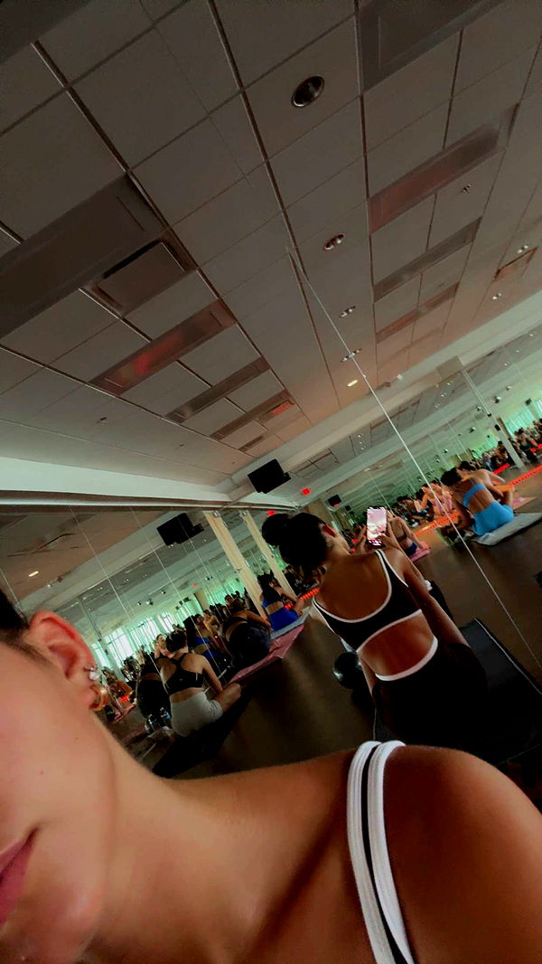 mia_sweitz image ~ Altpins