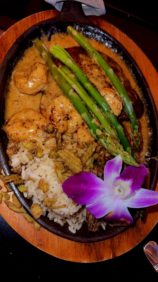 mia_sweitz image ~ Altpins