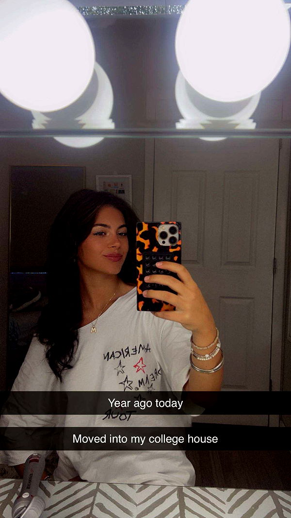 mia_sweitz image ~ Altpins