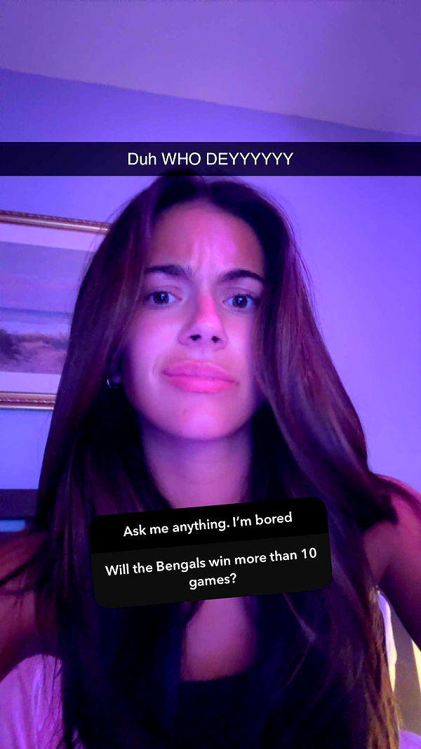 mia_sweitz image ~ Altpins