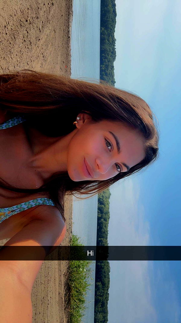 mia_sweitz image ~ Altpins