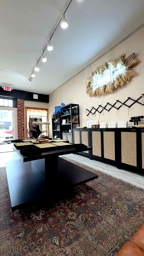 mia_sweitz image ~ Altpins