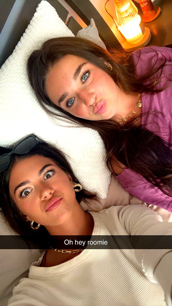 mia_sweitz image ~ Altpins