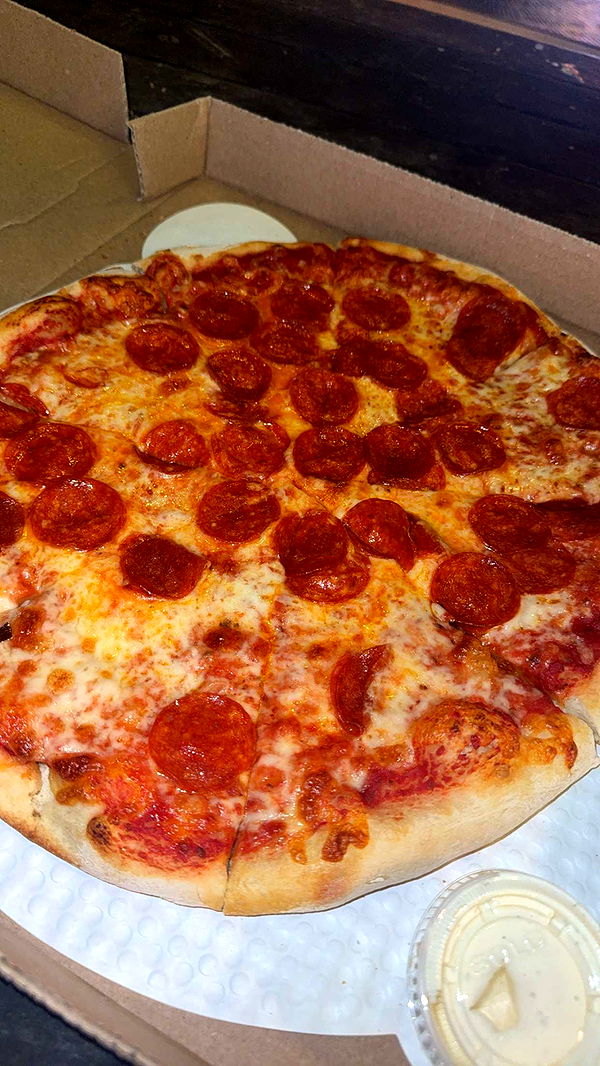 mia_sweitz image ~ Altpins