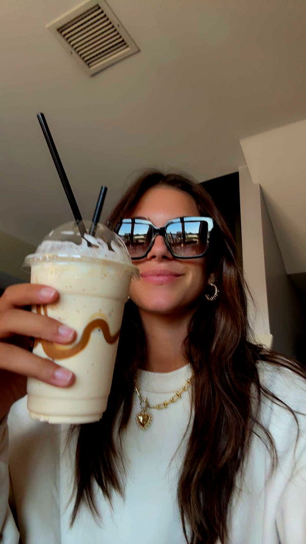 mia_sweitz image ~ Altpins