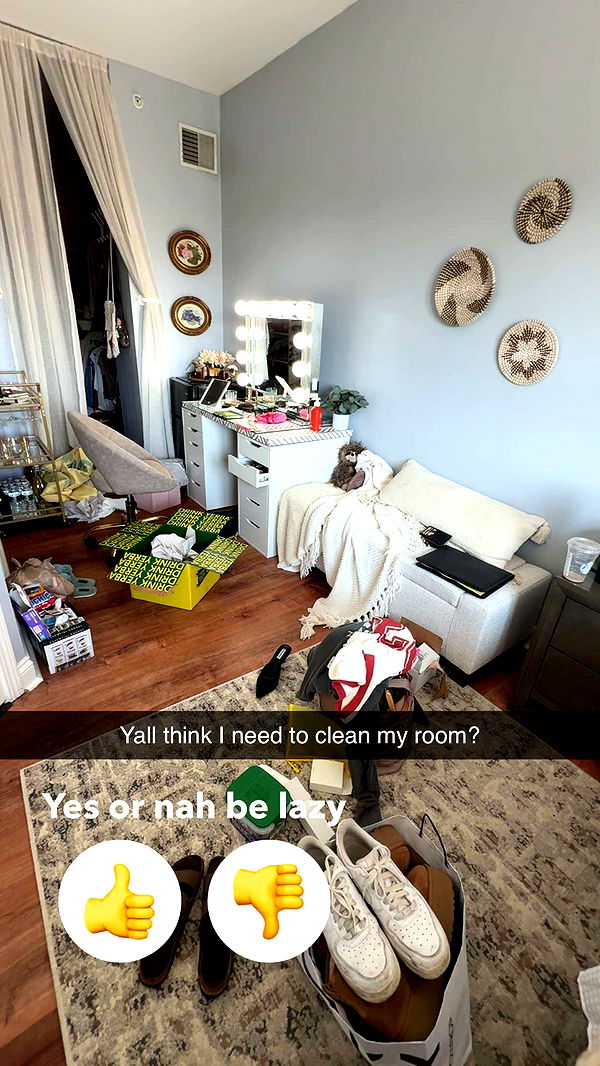 mia_sweitz image ~ Altpins