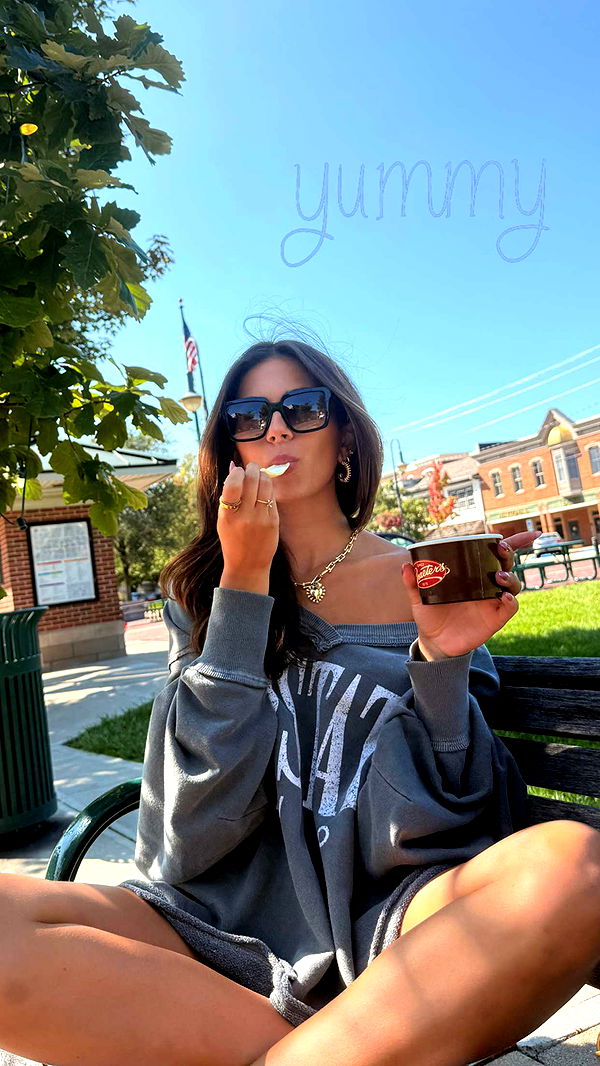 mia_sweitz image ~ Altpins