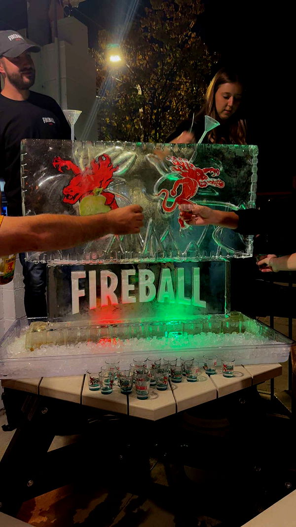 mia_sweitz image ~ Altpins