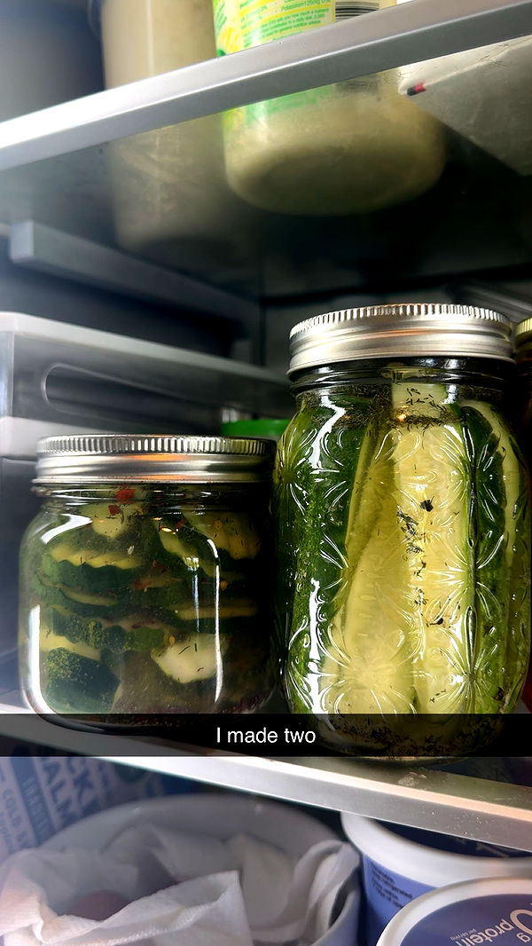 mia_sweitz image ~ Altpins