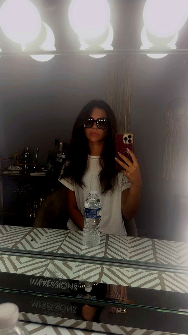 mia_sweitz image ~ Altpins