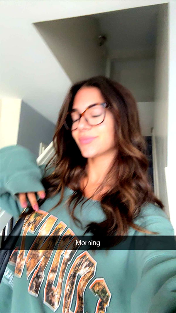 mia_sweitz image ~ Altpins