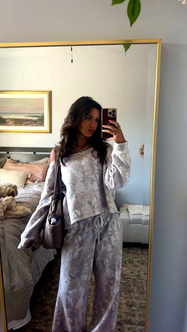 mia_sweitz image ~ Altpins