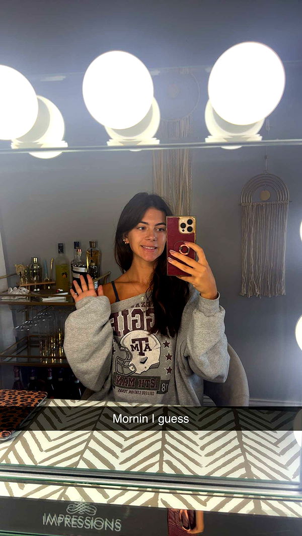 mia_sweitz image ~ Altpins