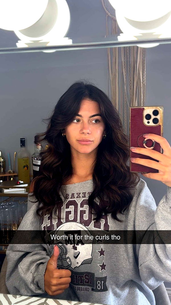 mia_sweitz image ~ Altpins