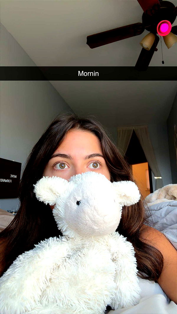 mia_sweitz image ~ Altpins