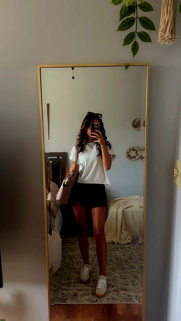 mia_sweitz image ~ Altpins