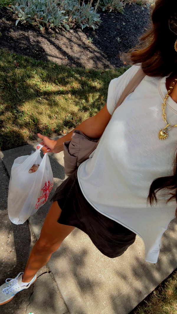 mia_sweitz image ~ Altpins