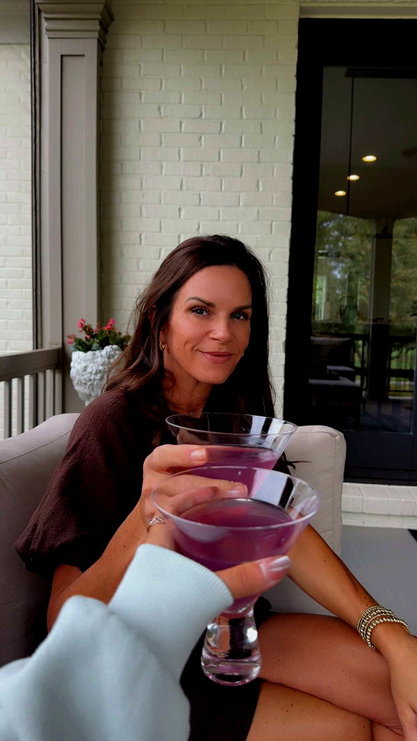 mia_sweitz image ~ Altpins