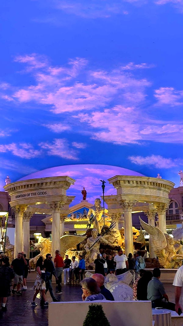 mia_sweitz image ~ Altpins