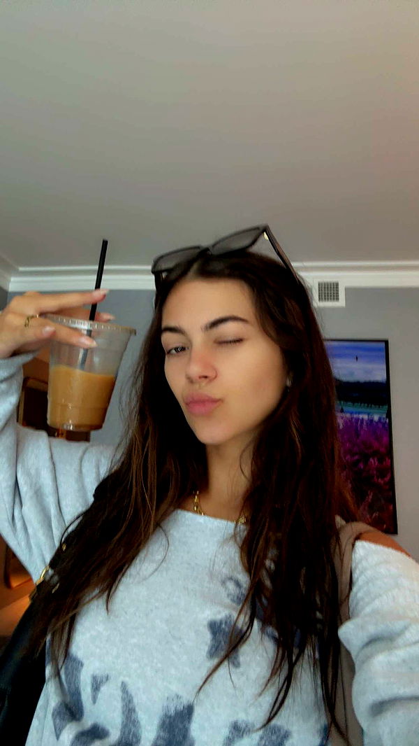 mia_sweitz image ~ Altpins