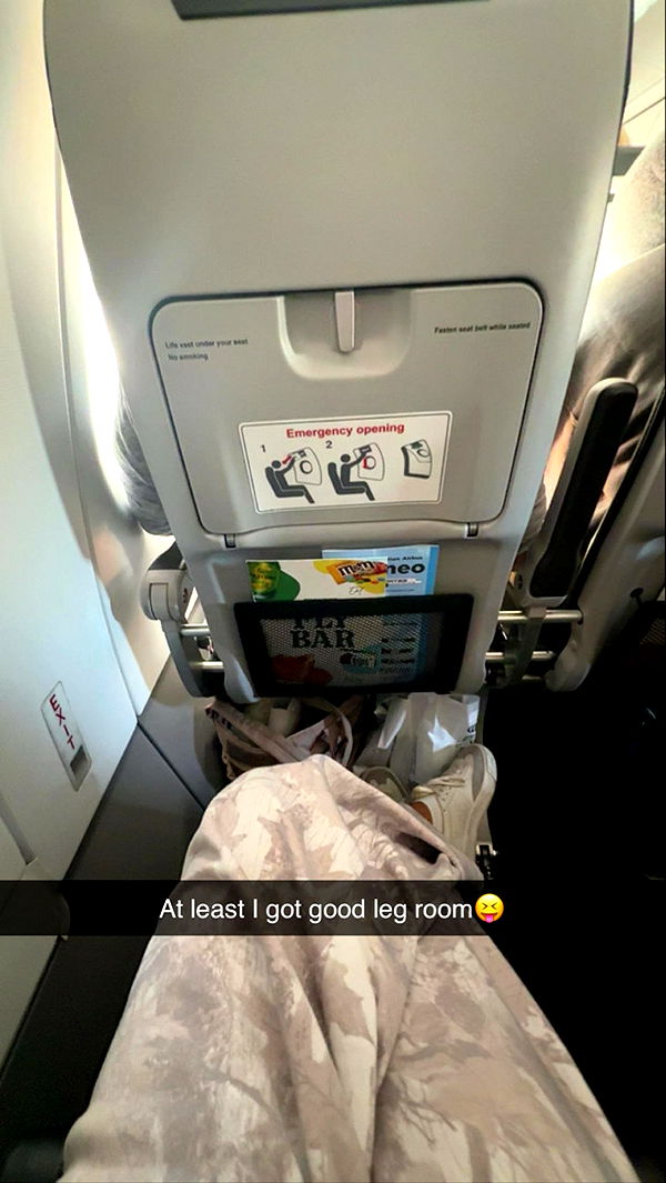 mia_sweitz image ~ Altpins