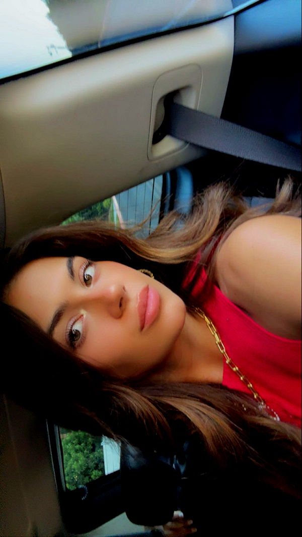 mia_sweitz image ~ Altpins