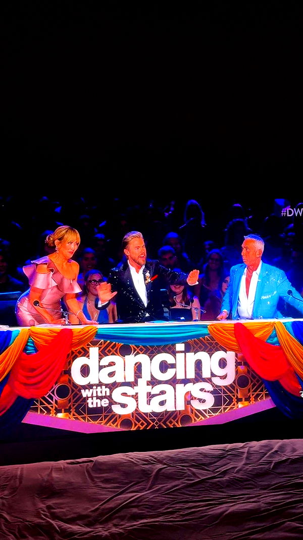 mia_sweitz image ~ Altpins