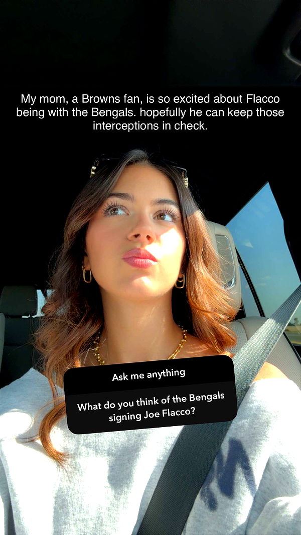 mia_sweitz image ~ Altpins