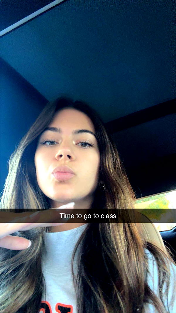 mia_sweitz image ~ Altpins