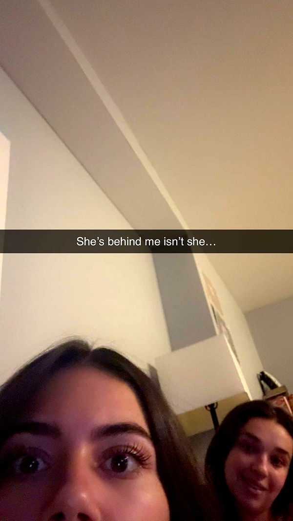 mia_sweitz image ~ Altpins