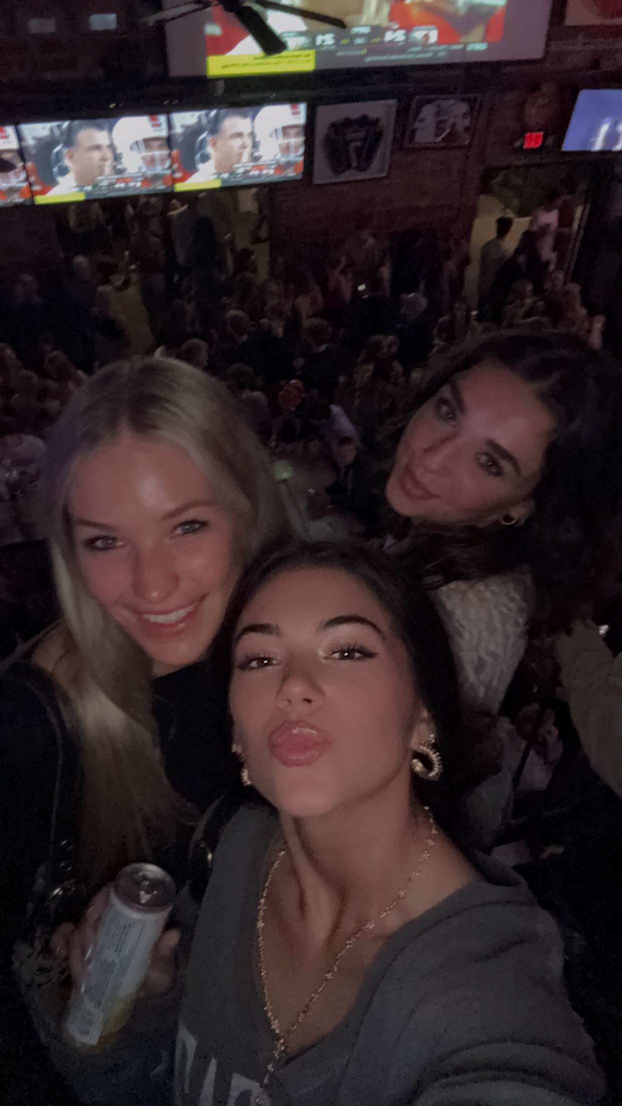 mia_sweitz snapchat image archive image